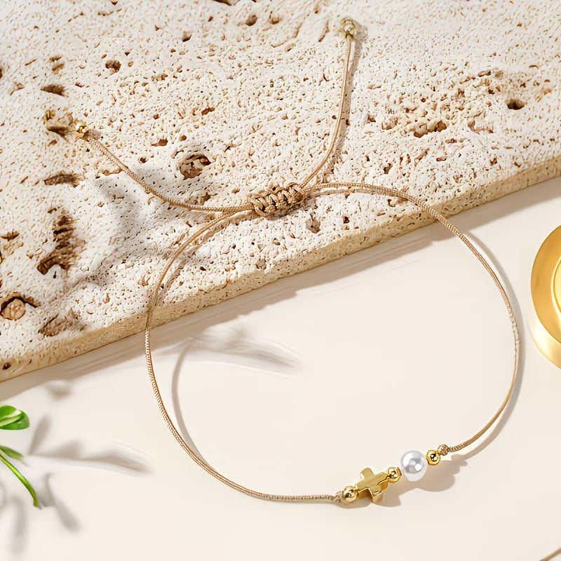 Minimalistic Cross bracelet