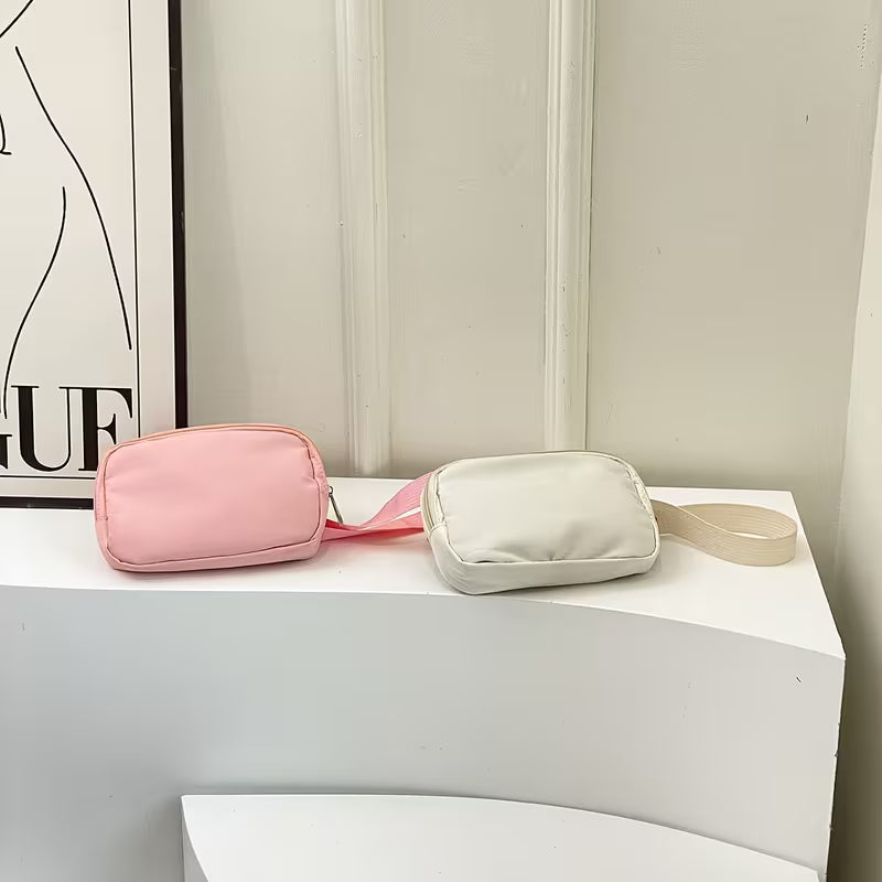 1 Pc  Women's CrossBody Chest Pouch, Casual Style, Nylon, Solid Color